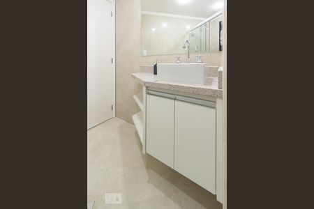 Apartamento à venda com 100m², 3 quartos e 2 vagasBanheiro Suíte