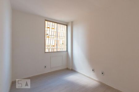 Quarto 2 de apartamento para alugar com 2 quartos, 56m² em Fonseca, Niterói