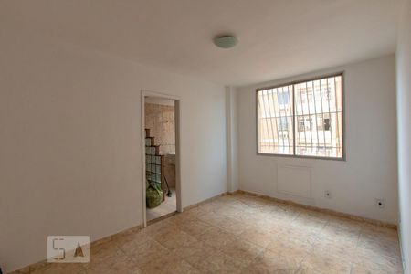 Sala de apartamento para alugar com 2 quartos, 56m² em Fonseca, Niterói