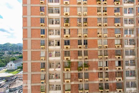 Vista da Sala de apartamento para alugar com 2 quartos, 56m² em Fonseca, Niterói