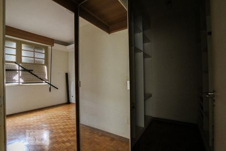 Apartamento à venda com 128m², 3 quartos e 1 vaga