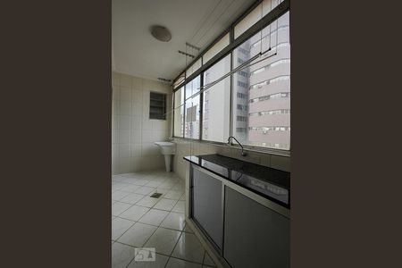 Apartamento à venda com 128m², 3 quartos e 1 vaga Apartamento à venda com 128m², 3 quartos e 1 vagaÁrea de Serviço