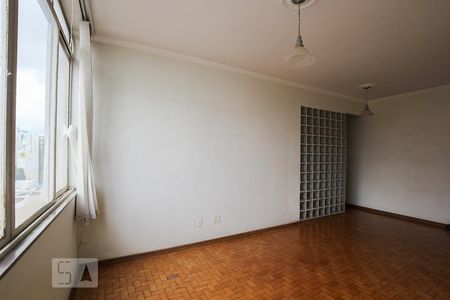 Apartamento à venda com 128m², 3 quartos e 1 vaga Apartamento à venda com 128m², 3 quartos e 1 vagaSala