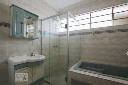 Apartamento à venda com 128m², 3 quartos e 1 vaga Apartamento à venda com 128m², 3 quartos e 1 vagaBanheiro
