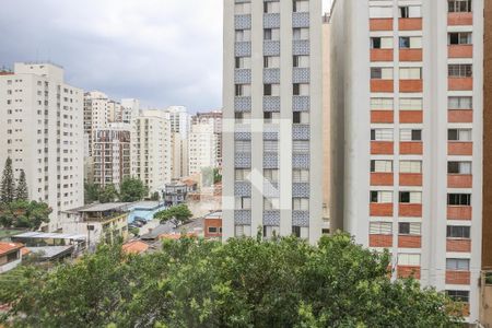 Apartamento à venda com 236m², 4 quartos e 7 vagasVista da Suíte 4