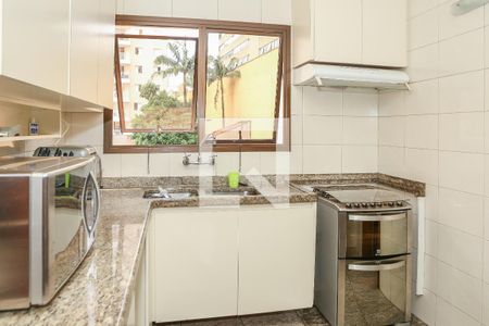 Apartamento à venda com 236m², 4 quartos e 7 vagasCozinha