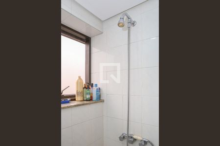 Apartamento à venda com 236m², 4 quartos e 7 vagasBanheiro da Suíte 3