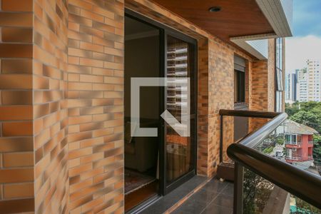 Apartamento à venda com 236m², 4 quartos e 7 vagasSacada