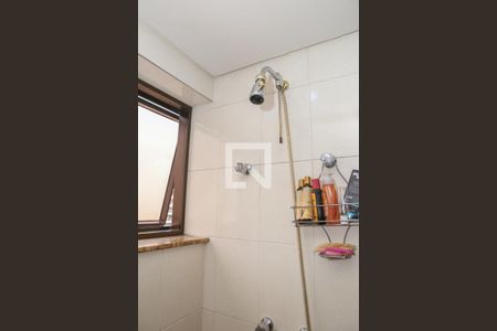 Apartamento à venda com 236m², 4 quartos e 7 vagasBanheiro da Suíte 1