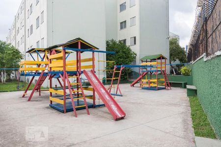 Playground de apartamento à venda com 2 quartos, 48m² em Vila Yolanda, Osasco