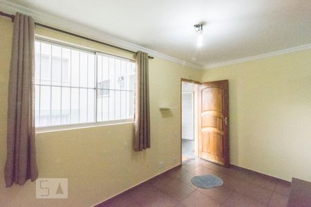 Sala de Apartamento com 2 quartos, 48m² Vila Yolanda