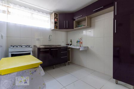 Cozinha de apartamento para alugar com 2 quartos, 48m² em Conjunto Habitacional Padre Manoel da Nóbrega, São Paulo