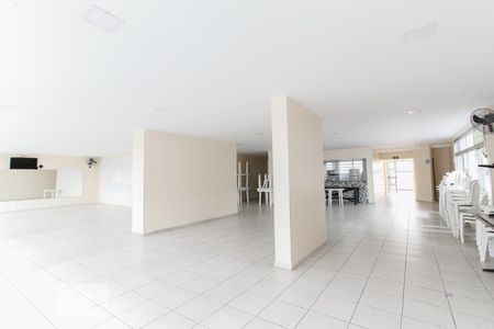 Apartamento à venda com 69m², 2 quartos e sem vagaÁrea comum - Salão de festas