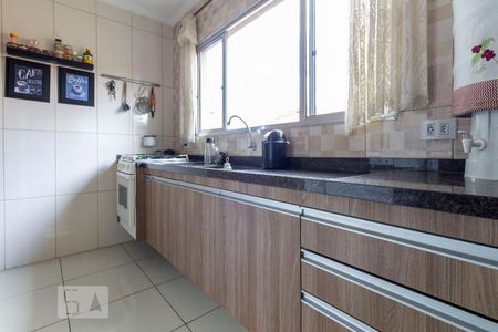 Cozinha de casa à venda com 3 quartos, 170m² em Vila Paranaguá, São Paulo