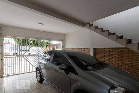 Casa à venda com 170m², 3 quartos e 2 vagas Casa à venda com 170m², 3 quartos e 2 vagasGaragem