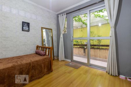 Casa à venda com 170m², 3 quartos e 2 vagas Casa à venda com 170m², 3 quartos e 2 vagasQuarto 3