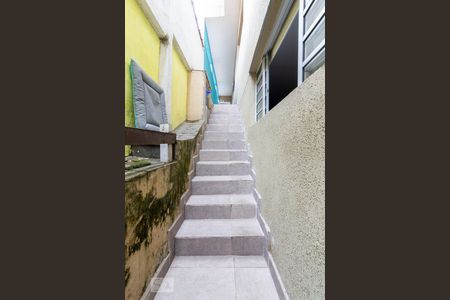 Casa à venda com 170m², 3 quartos e 2 vagas Casa à venda com 170m², 3 quartos e 2 vagasCorredor