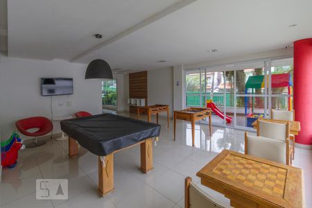 Apartamento à venda com 80m², 2 quartos e 1 vagaÁrea Comum - Salão de Jogos