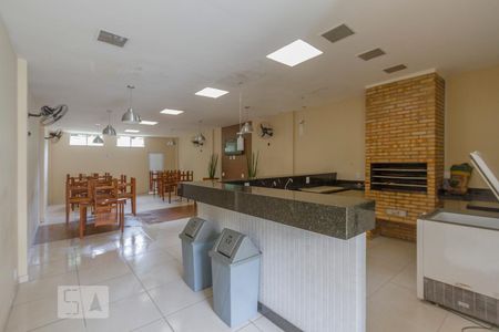 Apartamento à venda com 80m², 2 quartos e 1 vagaÁrea Comum - Churrasqueira