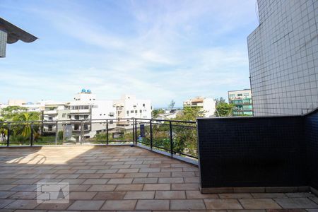 Apartamento para alugar com 315m², 3 quartos e 3 vagasVaranda