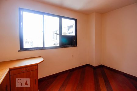 Apartamento para alugar com 315m², 3 quartos e 3 vagasQuarto 2