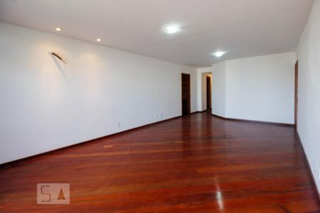 Sala de apartamento para alugar com 3 quartos, 315m² em Recreio dos Bandeirantes, Rio de Janeiro