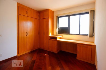 Quarto 1 de apartamento para alugar com 3 quartos, 315m² em Recreio dos Bandeirantes, Rio de Janeiro