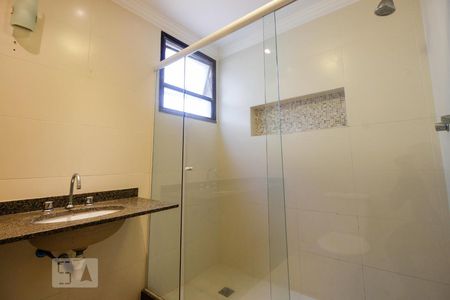 Apartamento para alugar com 315m², 3 quartos e 3 vagasBanheiro Corredor