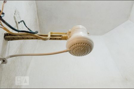 Chuveiro de casa para alugar com 1 quarto, 32m² em Taboão, Diadema