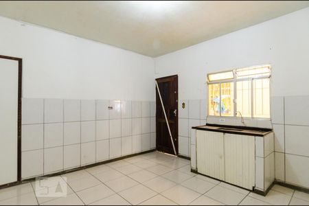 Cozinha de casa para alugar com 1 quarto, 32m² em Taboão, Diadema