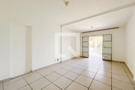 Quarto 1 de casa para alugar com 2 quartos, 180m² em Cidade das Flores, Osasco