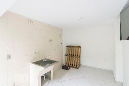 Área de serviço de casa para alugar com 2 quartos, 180m² em Cidade das Flores, Osasco