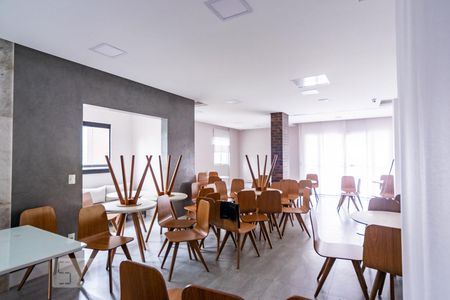 Apartamento à venda com 62m², 2 quartos e 1 vagaÁrea comum - Salão de festas