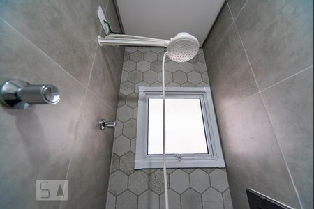 Apartamento à venda com 69m², 3 quartos e 1 vaga Apartamento à venda com 69m², 3 quartos e 1 vagaChuveiro