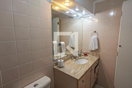 Apartamento à venda com 70m², 3 quartos e 1 vagaBanheiro do Quarto 3