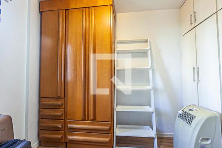 Apartamento à venda com 70m², 3 quartos e 1 vagaQuarto 2