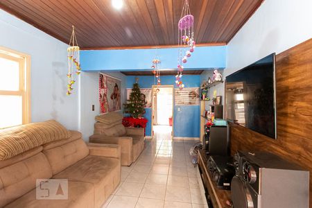Sala de casa para alugar com 3 quartos, 80m² em Vila Nova, Porto Alegre