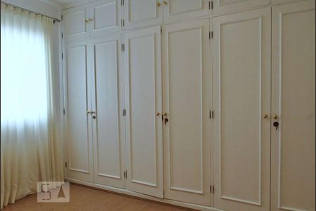 Apartamento à venda com 145m², 4 quartos e 3 vagasSuite