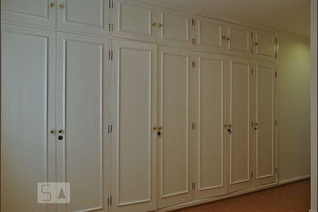 Apartamento à venda com 145m², 4 quartos e 3 vagasSuite