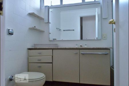Apartamento à venda com 145m², 4 quartos e 3 vagasBanheiro Quartos