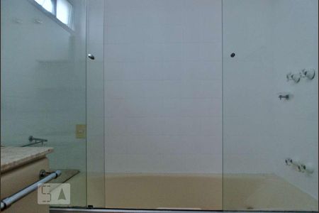 Apartamento à venda com 145m², 4 quartos e 3 vagasBanheiro Suite