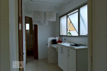 Apartamento à venda com 145m², 4 quartos e 3 vagasÁrea Serviço