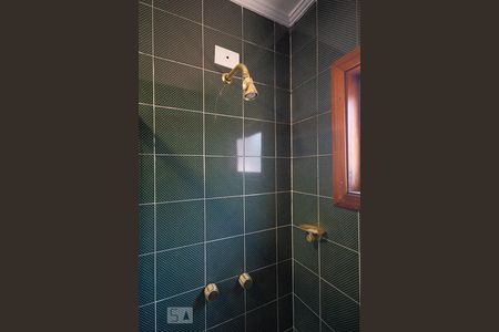Casa à venda com 380m², 3 quartos e 4 vagasBanheiro da Suíte 2