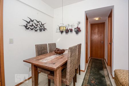 Sala de apartamento à venda com 2 quartos, 68m² em Jacarepaguá, Rio de Janeiro