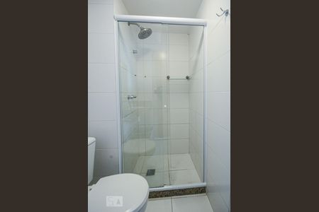 Apartamento à venda com 68m², 2 quartos e 1 vaga Apartamento à venda com 68m², 2 quartos e 1 vagaBanheiro Suíte