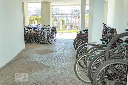 Apartamento à venda com 68m², 2 quartos e 1 vaga Apartamento à venda com 68m², 2 quartos e 1 vagaBicicletário