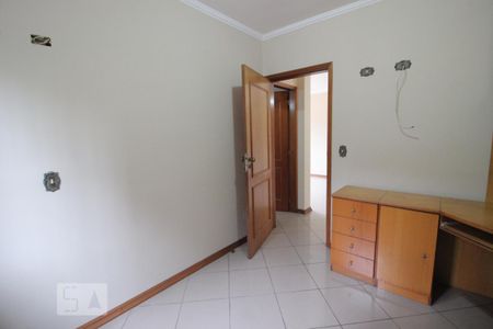 Quarto 2 de apartamento para alugar com 3 quartos, 74m² em Parque São Domingos, São Paulo