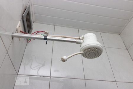 Apartamento à venda com 75m², 2 quartos e 1 vaga Apartamento à venda com 75m², 2 quartos e 1 vagaBanheiro