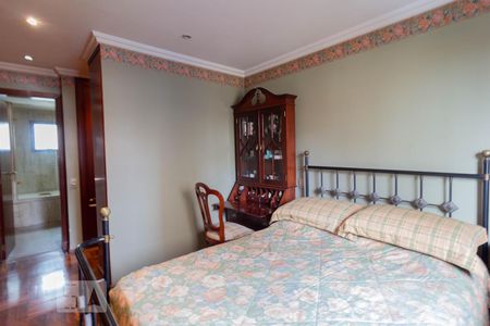 Apartamento à venda com 153m², 4 quartos e 3 vagasSuíte