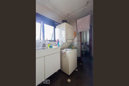 Apartamento à venda com 153m², 4 quartos e 3 vagasÁrea de Serviço